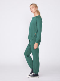 Softest Fleece Drawstring Sweatpant in Rainforest-side full length