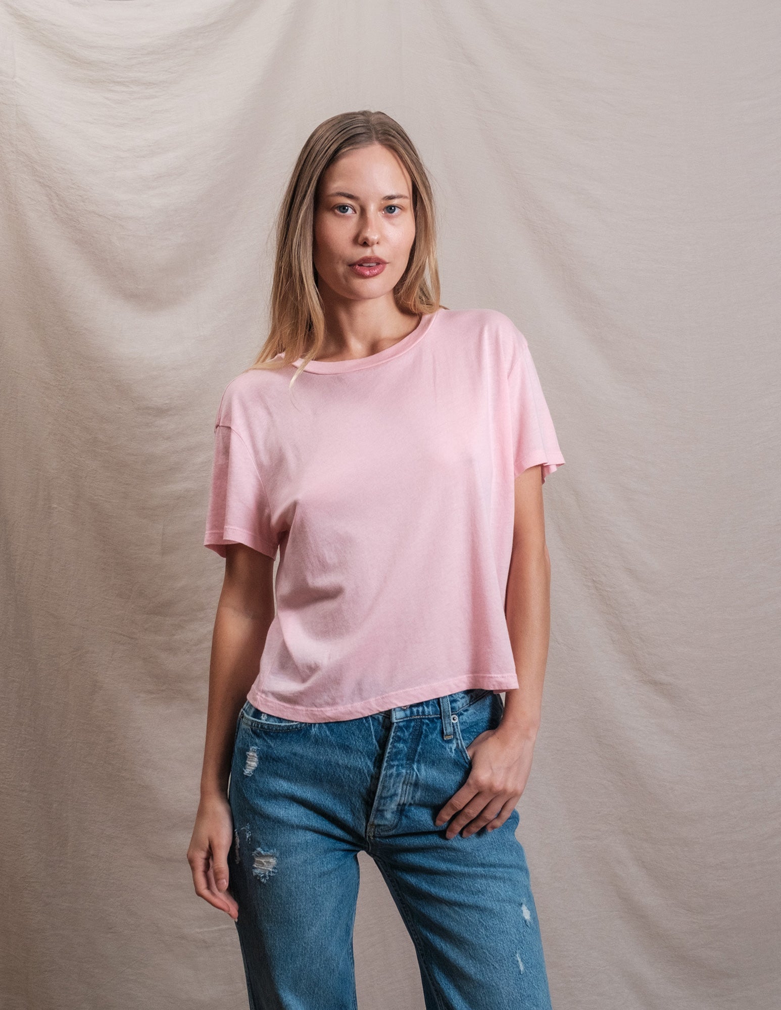 Butter Soft Short Sleeve Boxy Crop Tee in Blush