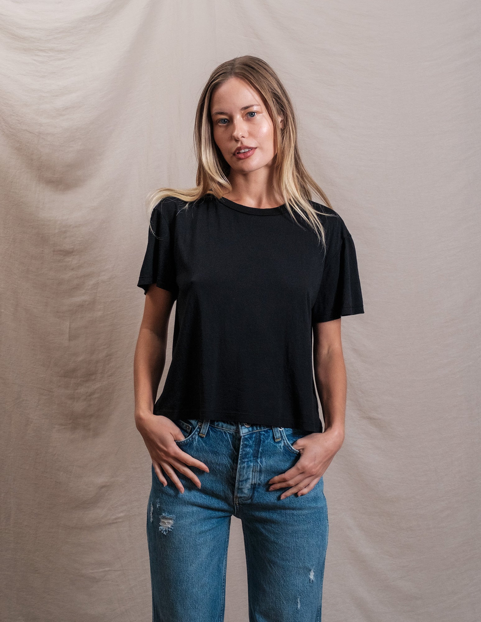 Butter Soft Short Sleeve Boxy Crop Tee in Black
