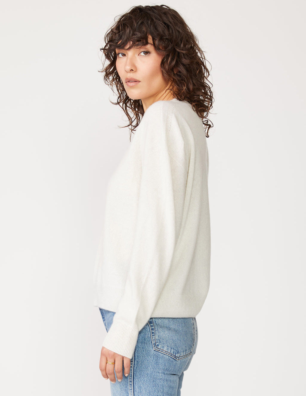 Brushed Cashmere Crew Sweater in Cream