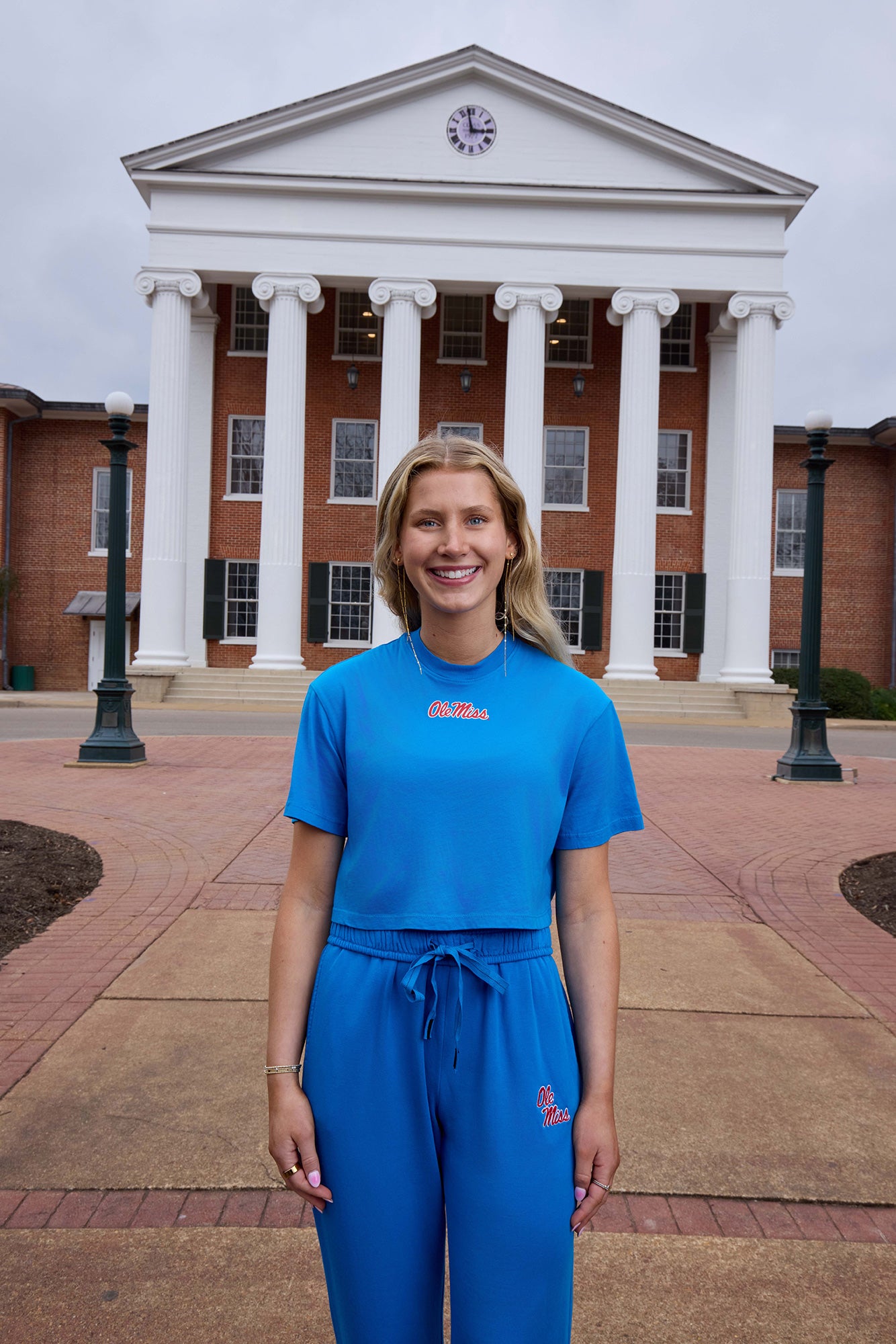 Ole Miss Logo Cloud Boxy Crop Womens Tee