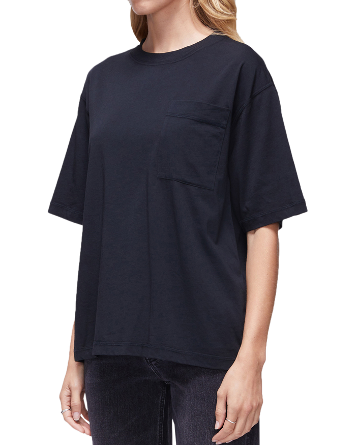 Women's Relaxed Tee in Black Beauty-3/4 side