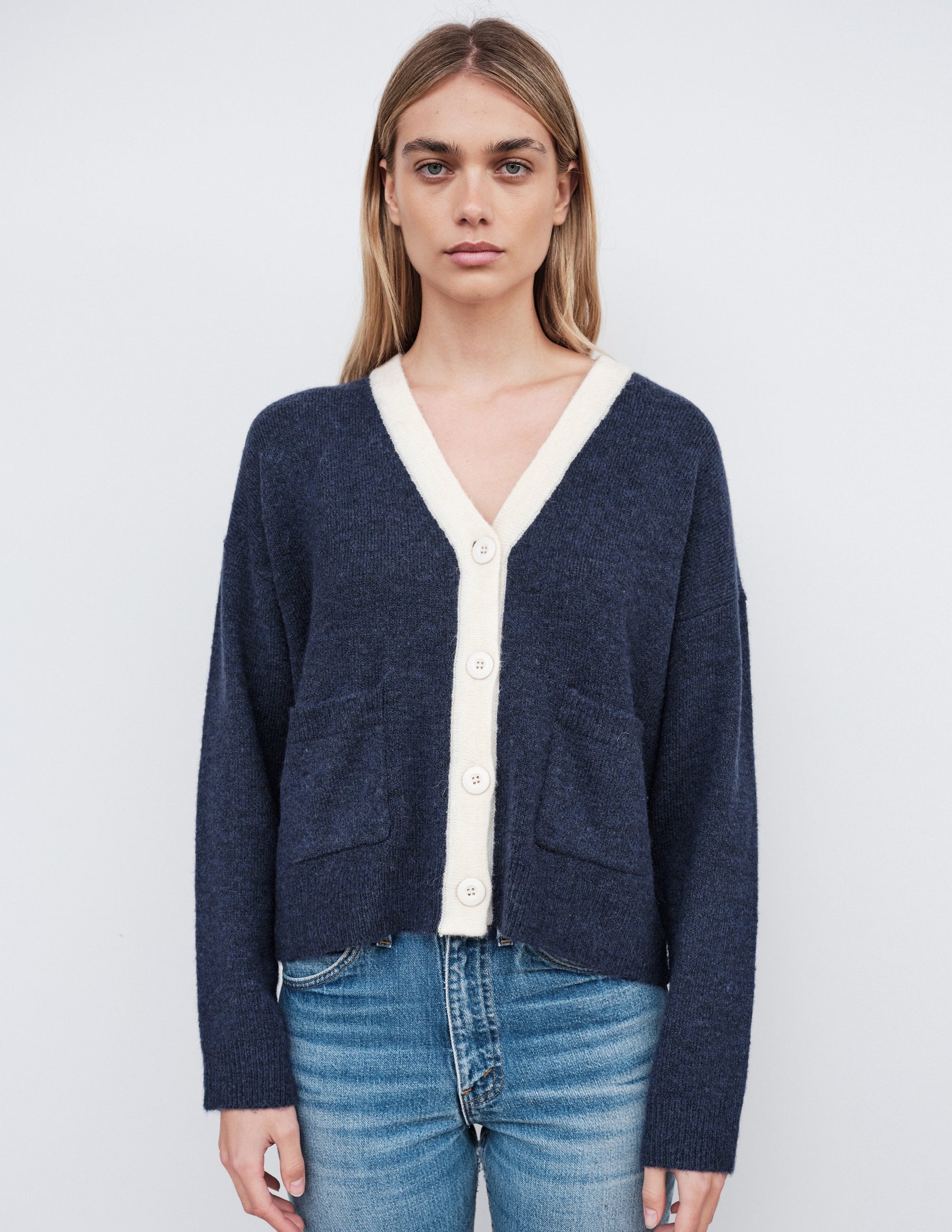 Heart Boxy Cardigan in Midnight/Cream