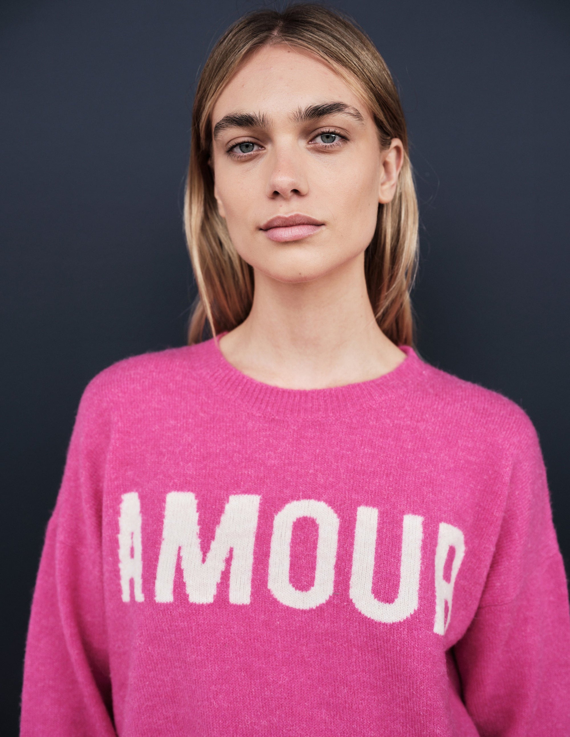 Amour Oversize Sweater in Cerise/Cream